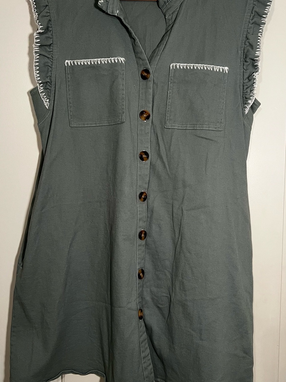 Lovelo Ruffle Sleeveless Button-Front Women's Dress in Slate Green Medium